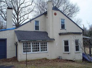 124 Clay Creek Rd, Avondale, PA 19311