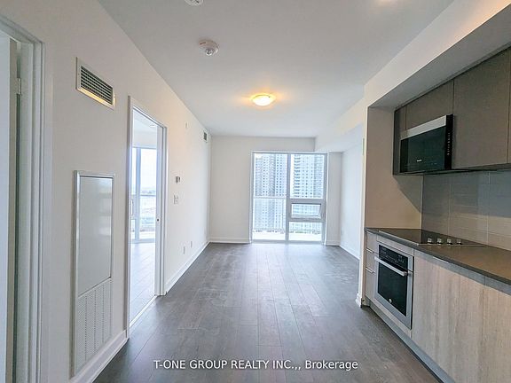 3rd image of 2033 Kennedy Rd #1706