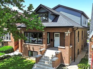 5206 W Newport Ave, Chicago, IL 60641
