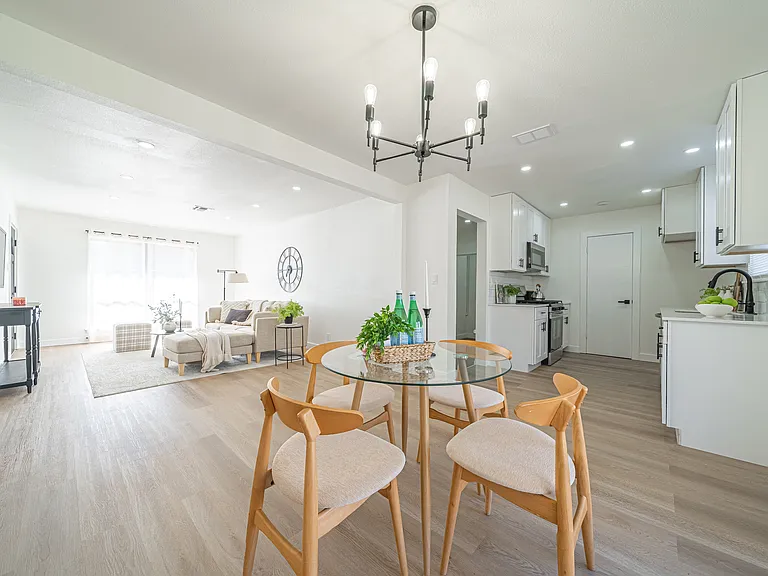 4339 Waikiki Dr — Photo 9