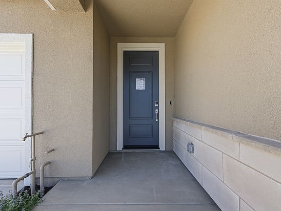 227 W Pasqua Glen