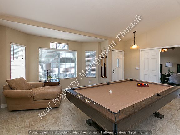 4th image of 4514 E Hartford Ave