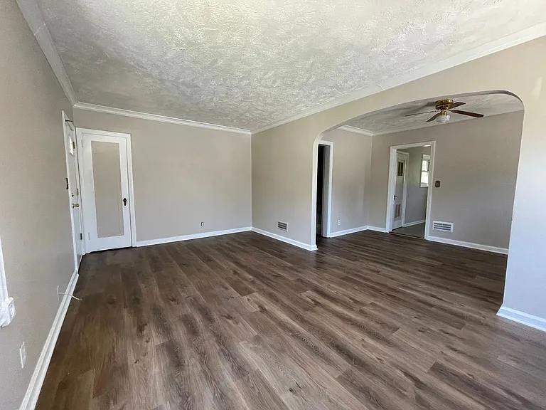 3508 N 47th Ave — Photo 22