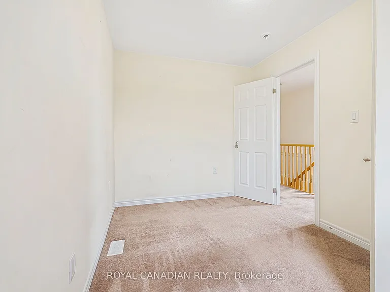 756 Linden Dr — Photo 15