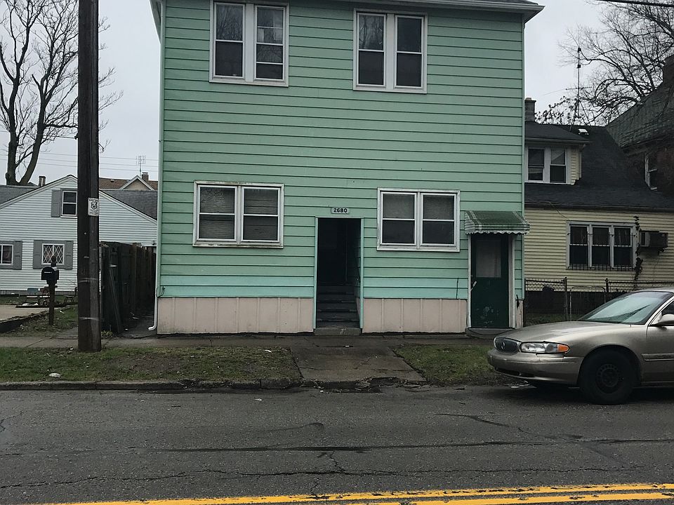first floor unit entrance