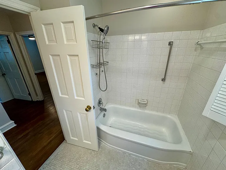 416 Townsend Rd — Photo 18