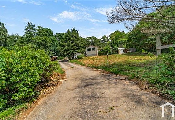 2nd image of 285 Sunny Dell Rd #1