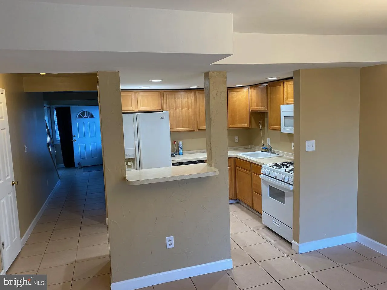 3 bed, 1.5 bath, 1224 sqft, $1,450 — Photo 4