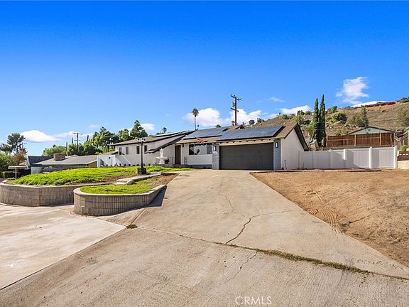 2nd image of 7371 Font Ave