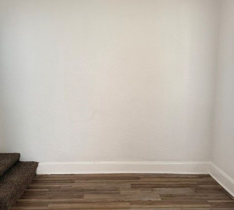 2nd image of 25 E Pearl St