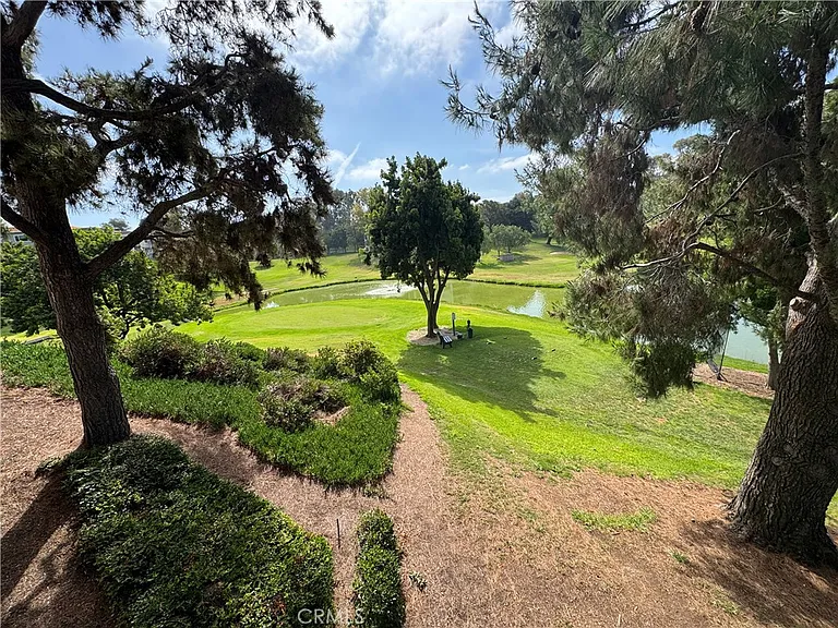 5510 Paseo Del Lago W #2B — Photo 24