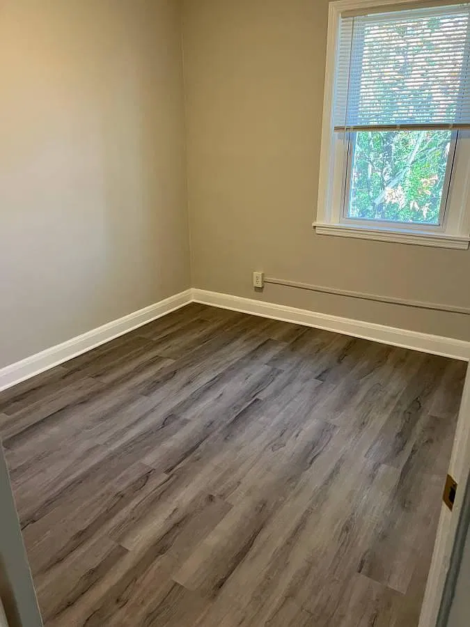 2 bed, 740 sqft, $1,400 — Photo 2