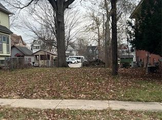 1719 C Ave NE, Cedar Rapids, IA 52402