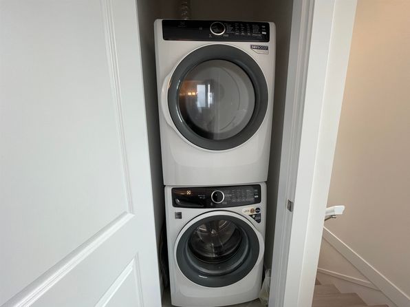 2 bedroom rental in Vancouver — photo 7