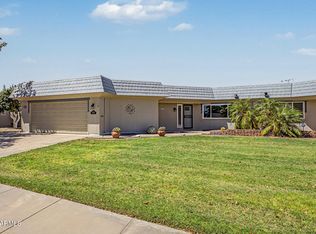 10148 W PINEAIRE Drive, Sun City, AZ 85351