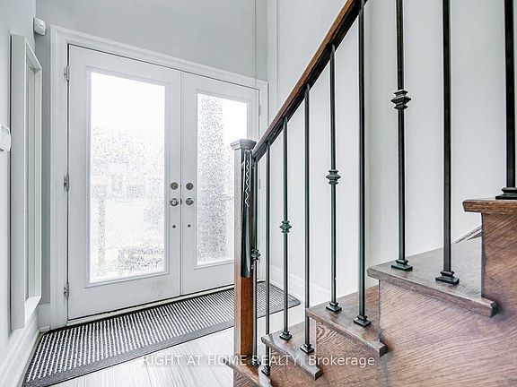 3rd image of 255 Thomas Cook Ave