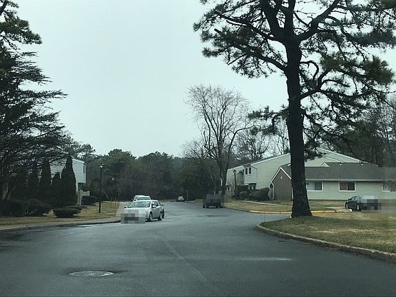 5th image of 231 Springmeadow Dr Unit K