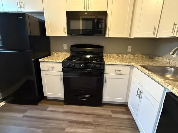 6138 Macbeth Dr, Baltimore, MD 21239