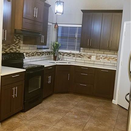 5th image of 314 Mahogany Dr