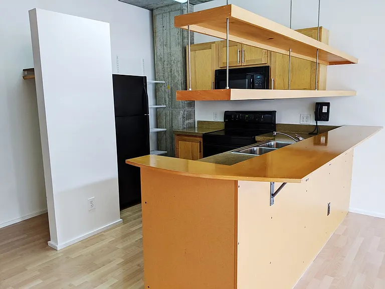 Mercury - Residential — Photo 145