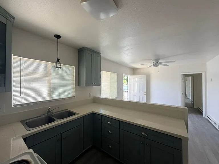 5415 Imperial Ave — Photo 19