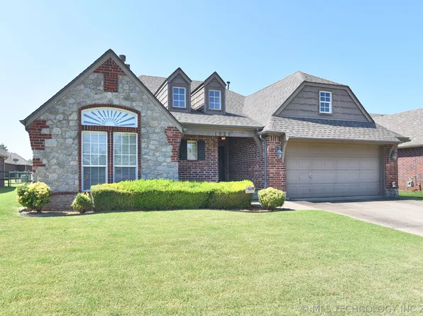 1925 W Xenia St, Broken Arrow, OK 74012