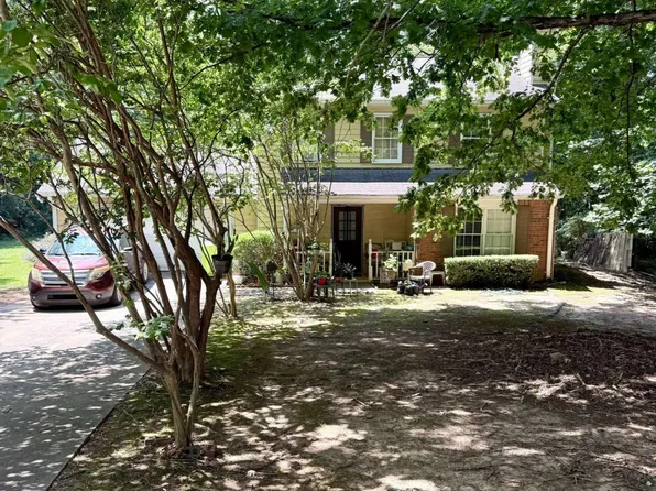 306 Remington Trl, Ellenwood, GA 30294