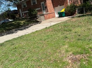 1147 S 52nd St #1149, Kansas City, KS 66106