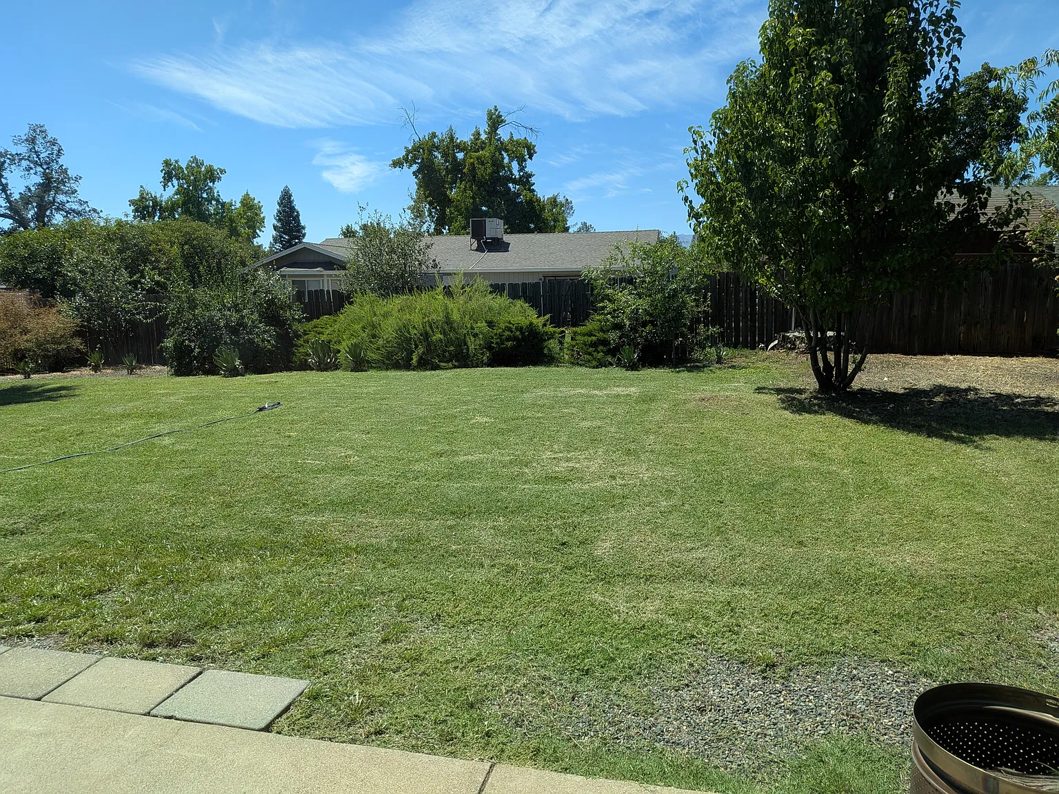 3 bed, 1338 sqft, $2,500 — Photo 2