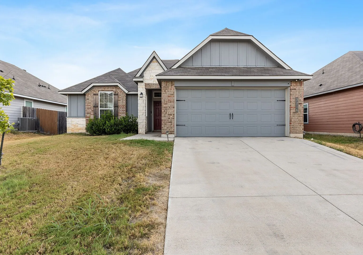 Great 4 Bedroom 2 Bath Home in Midway ISD! — Photo 1