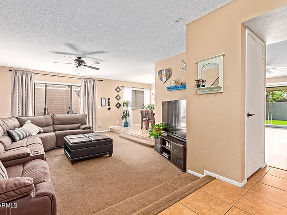 3rd image of 4031 W Cochise Dr