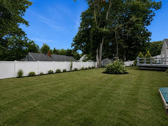 5th image of 25 Moynihan Rd
