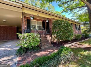 208 Park Hill Dr, Lagrange, GA 30241