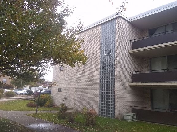 3rd image of 12556 Fairview Ave Unit C