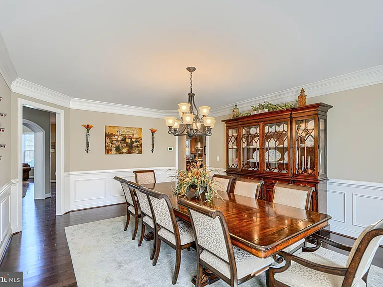 1319 Martin Meadows Dr — Photo 24