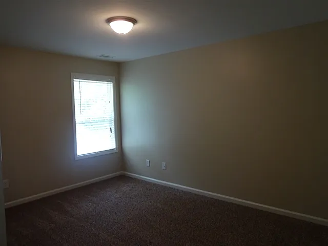2357 Longmont Dr — Photo 15