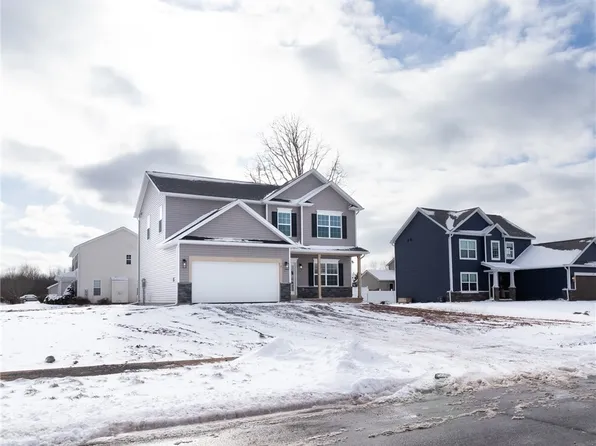2 Roman Cir, Brockport, NY 14420