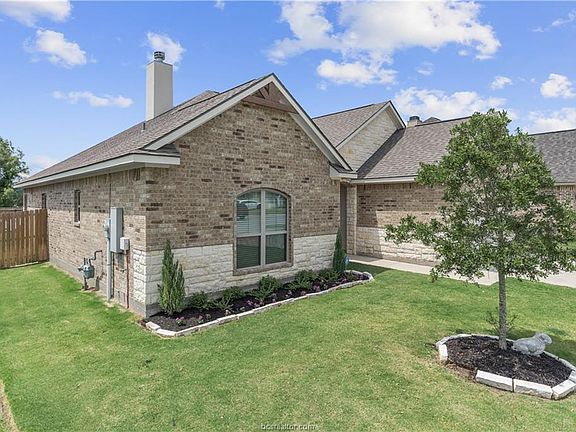 3rd image of 4020 Sunny Meadow Brook Ct