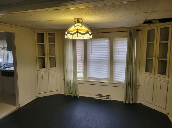 836 Gregg St, Nashville, MI 49073