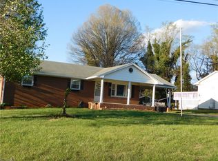 13 Jayson Ln, Winston Salem, NC 27107