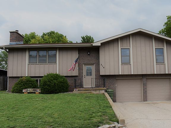 5th image of 316 Scott Ave