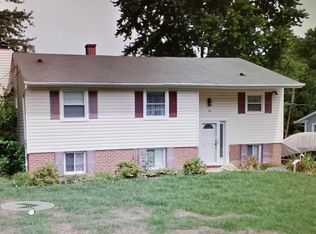 113 Lamport Rd, Reisterstown, MD 21136