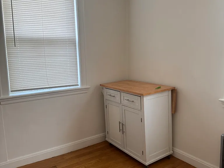 37 Appleton St #12 — Photo 4