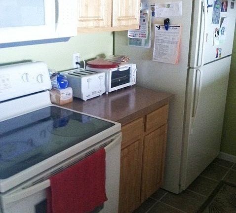 2nd image of 810 Carom Cir