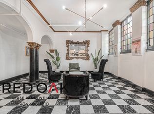 3471 1/2 W 5th St #401, Los Angeles, CA 90020