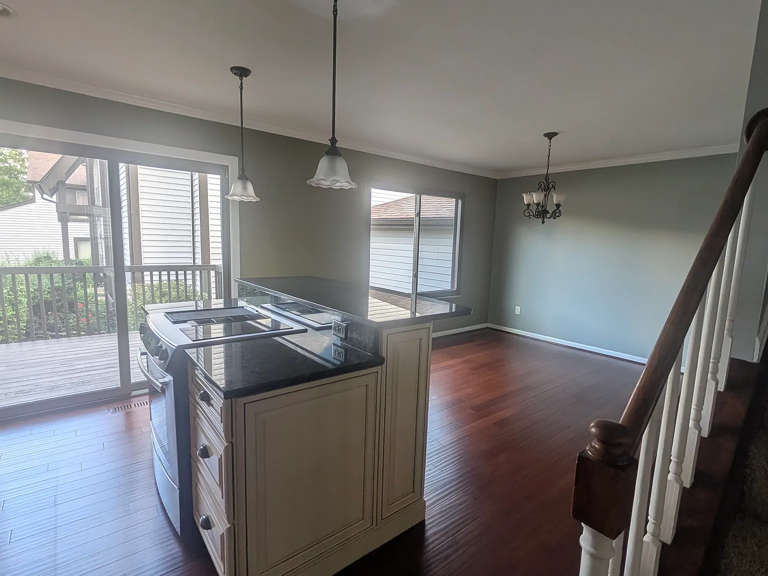 3 bed, 2.5 bath, 1600 sqft, $1,975 — Photo 4