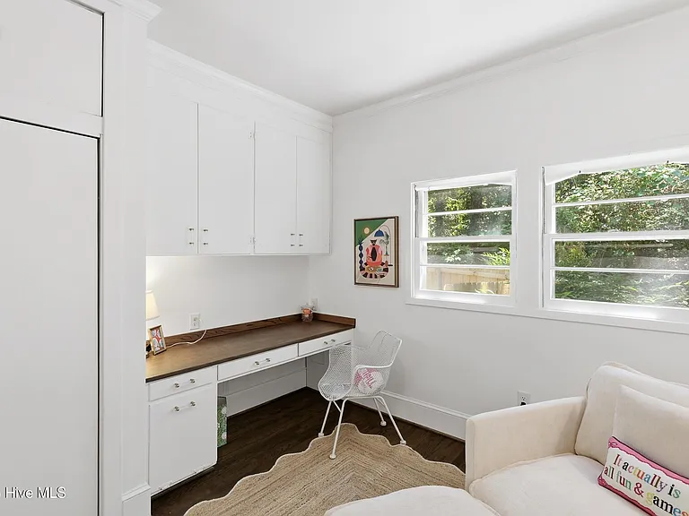 105 Bunn Ave — Photo 11