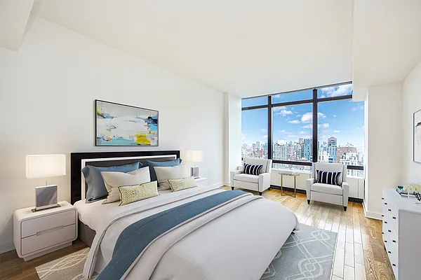 Rented by Voro NYC | media 32