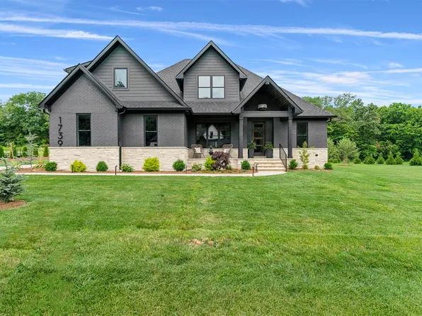 1739 Leyben Ct, Bowling Green, KY 42103