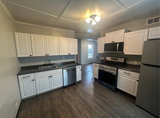 335 Queensbury St Floor 2, Pittsburgh, PA 15205